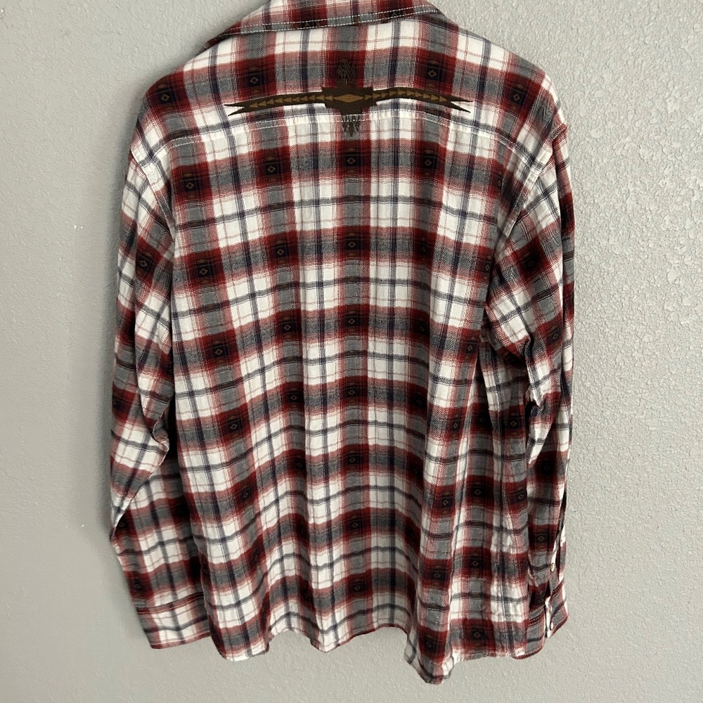 Ariat shirt